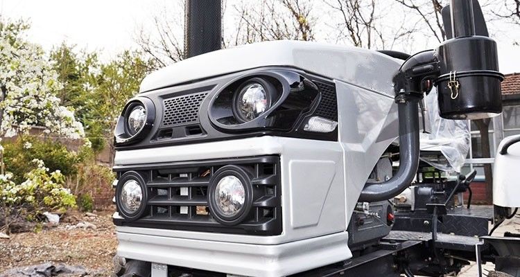 2WD फार्म ट्रैक्टर 12hp-24hp बेल्ट ड्राइव के साथ 4 स्ट्रोक वाटर कूलिंग डीजल इंजन